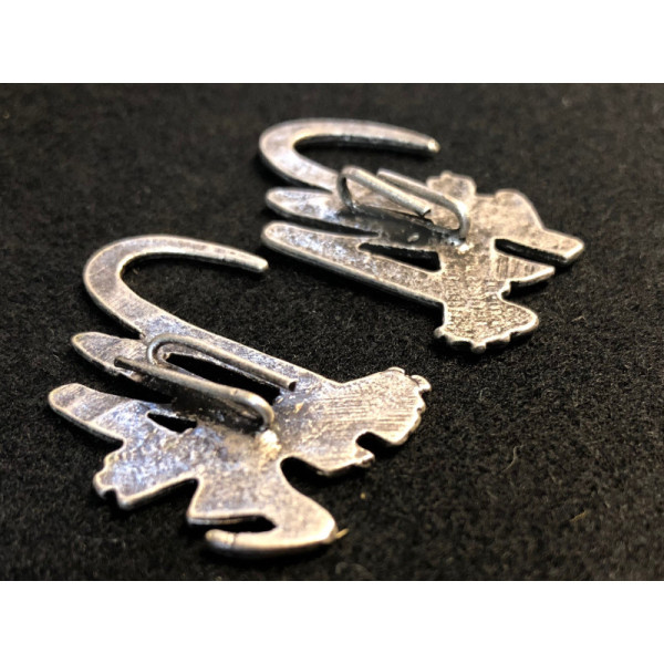 Insignia - Battalion "M" (Couple)