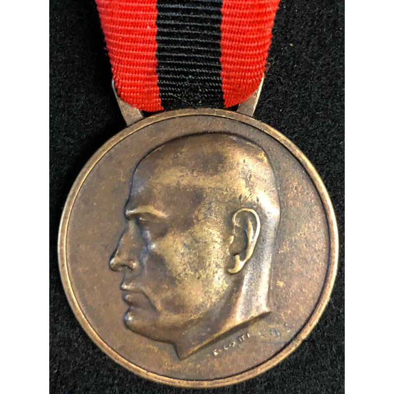 Medaglia dell'Unione Nazionale Combattenti della R.S.I.