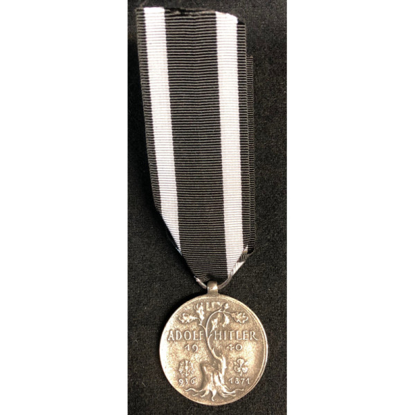 Medal Dedicated To Adolf Hitler