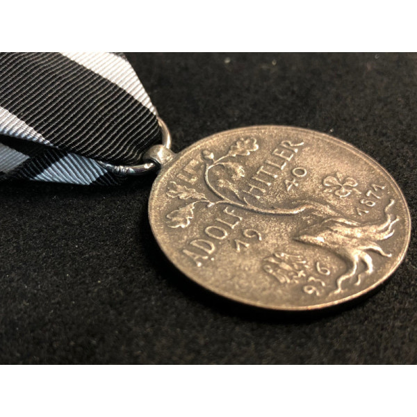 Medal Dedicated To Adolf Hitler
