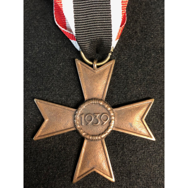 Croce al Merito di Guerra 1939 - Senza Spade