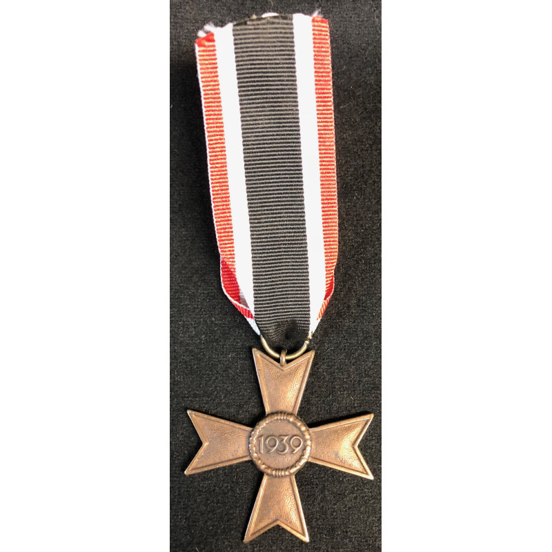 Croce al Merito di Guerra 1939 - Senza Spade