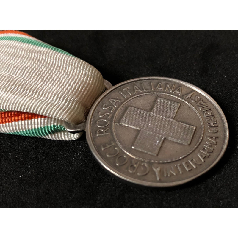 Medaille zum lobenswert des italienischen Roten Kreuzes (Silber)