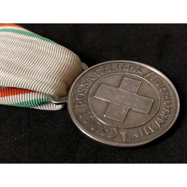 Medaille zum lobenswert des italienischen Roten Kreuzes (Silber)