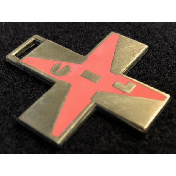 GIL Cross (Pink)