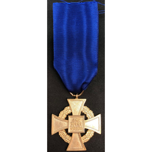 Faithfull Service Decoration For 40 Years