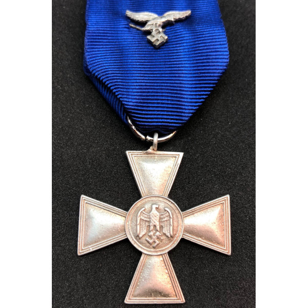 Medaglia di Lungo Servizio nelle Wehrmacht - 18 Anni (Argento)