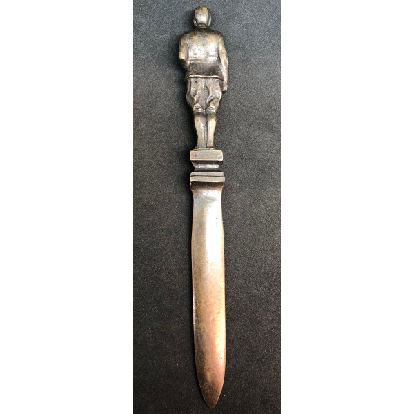 Papiermesser von Mussolini 2