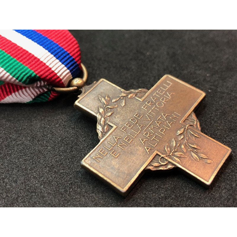 Gedenkkreuz der 6. Armee (Armee der Hochländer)