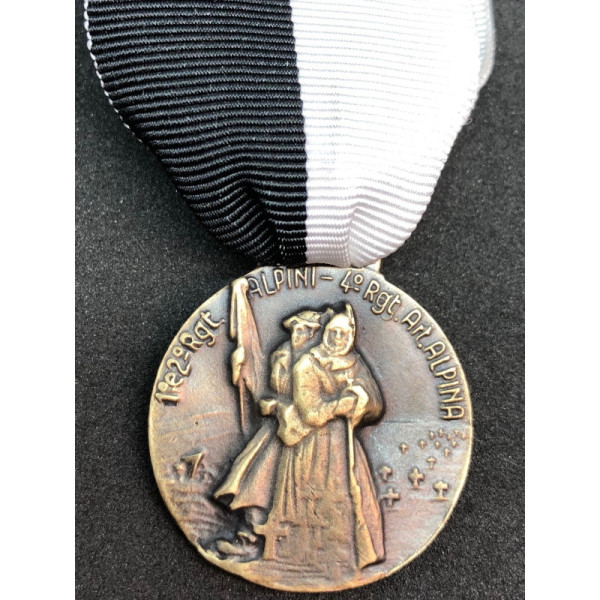 Medaille IV Alpine Division "Cuneense"