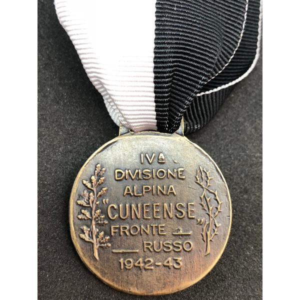 Medaille IV Alpine Division "Cuneense" 2