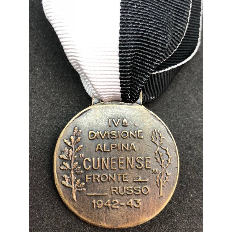 Medaille IV Alpine Division "Cuneense"