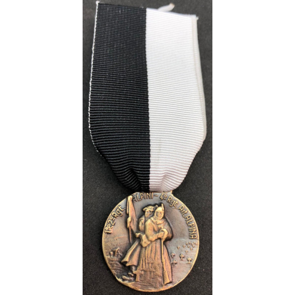 Medaille IV Alpine Division "Cuneense"