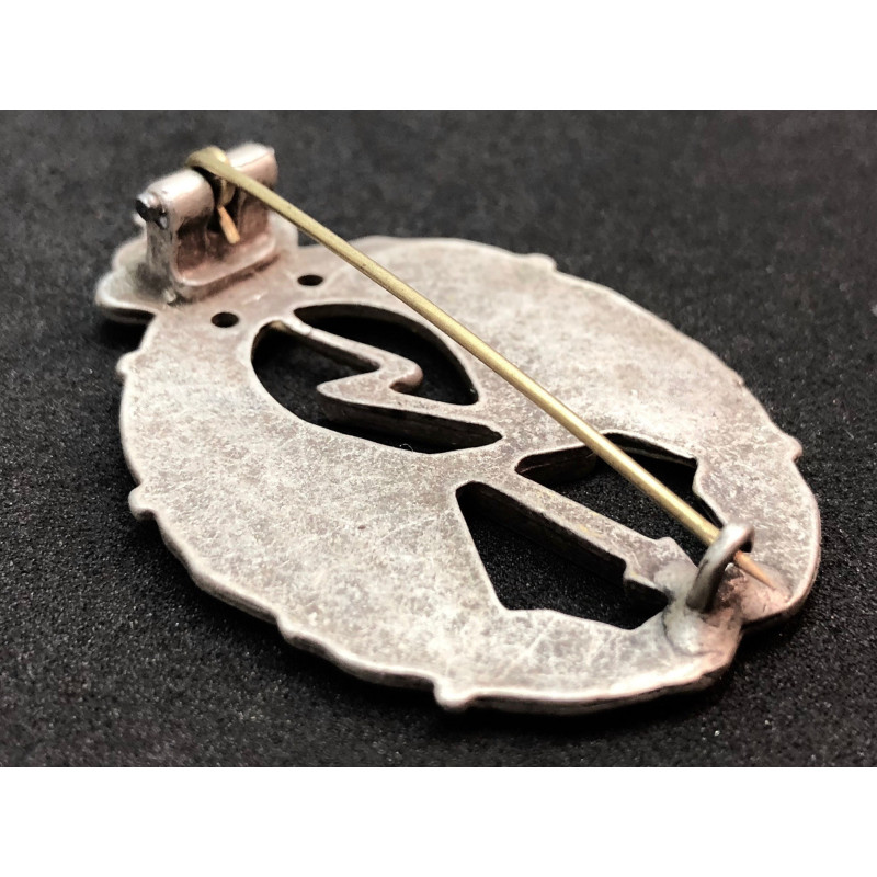 Badge for War Actions, Divers - of RR.AA. (Gold)