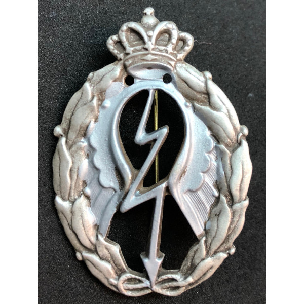 Badge for War Actions, Divers - of RR.AA. (Silver)