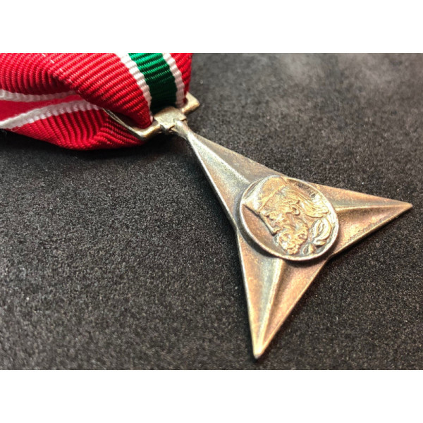 Croce Divisione Italiana Partigiana "Garibaldi" (Versione a 3 Punte)