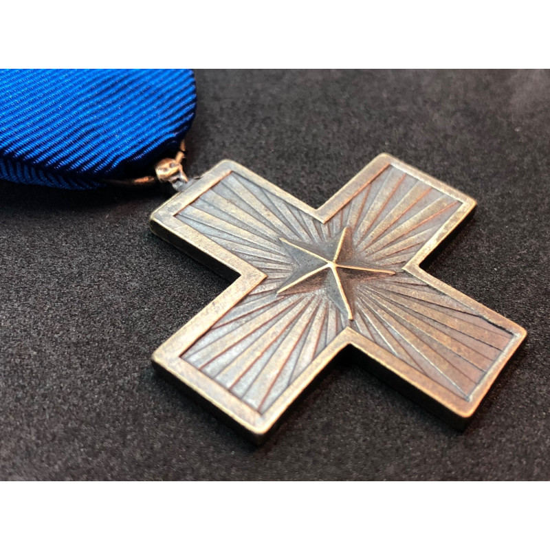 Cross for the military valor of the Republic