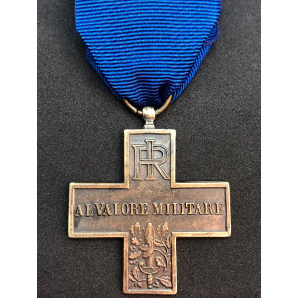 Cross for the military valor of the Republic