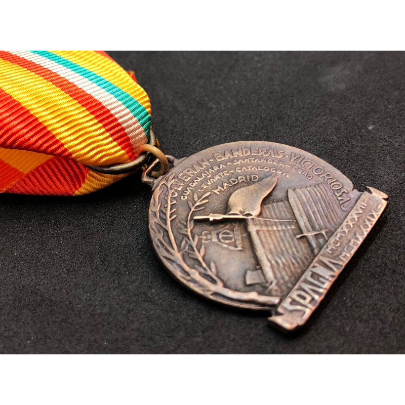 Medaglia commemorativa del 1° Reggimento della Divisione Littorio