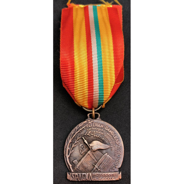 Commemorative Medal of the 1st Regiment of the Littorio Division