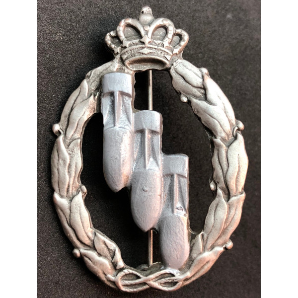 Abzeichen für Kriegsaktionen, Bombers - von RR.AA. (Silber)