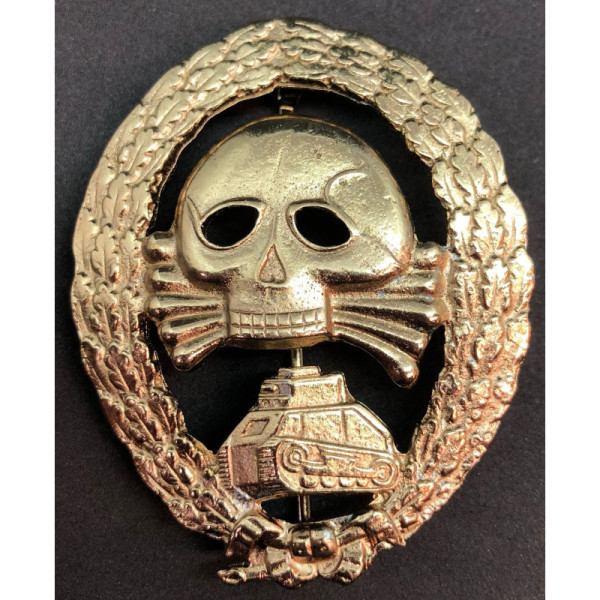 Condor Legion Armoured Troups Badge (Gold)