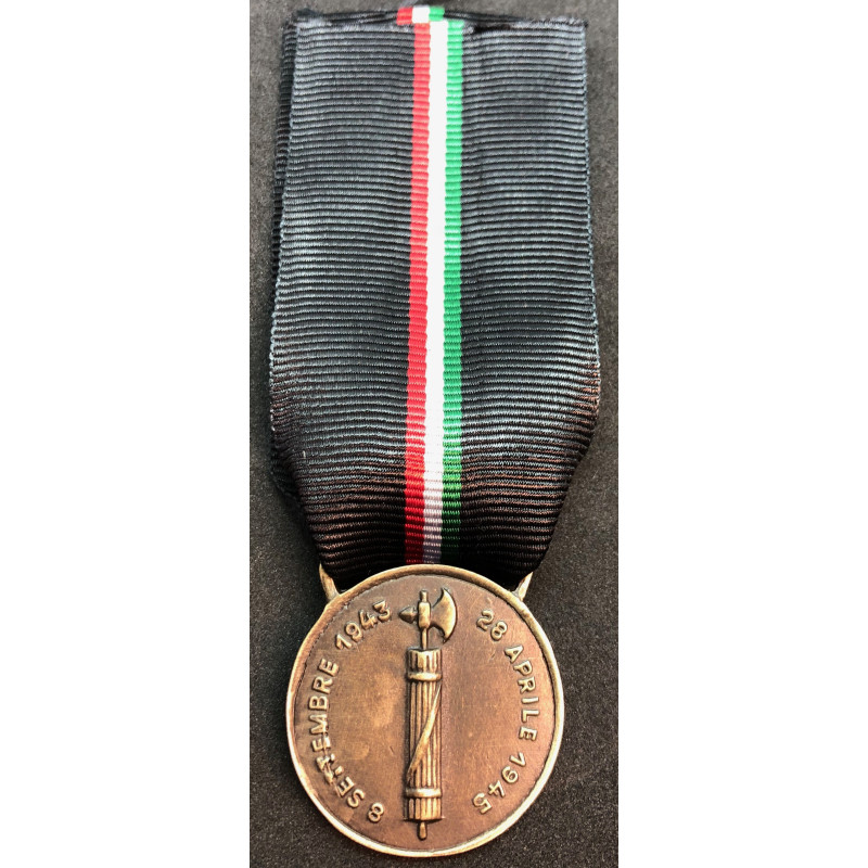 Medaglia Commemorativa del Movimento Fascista RSI