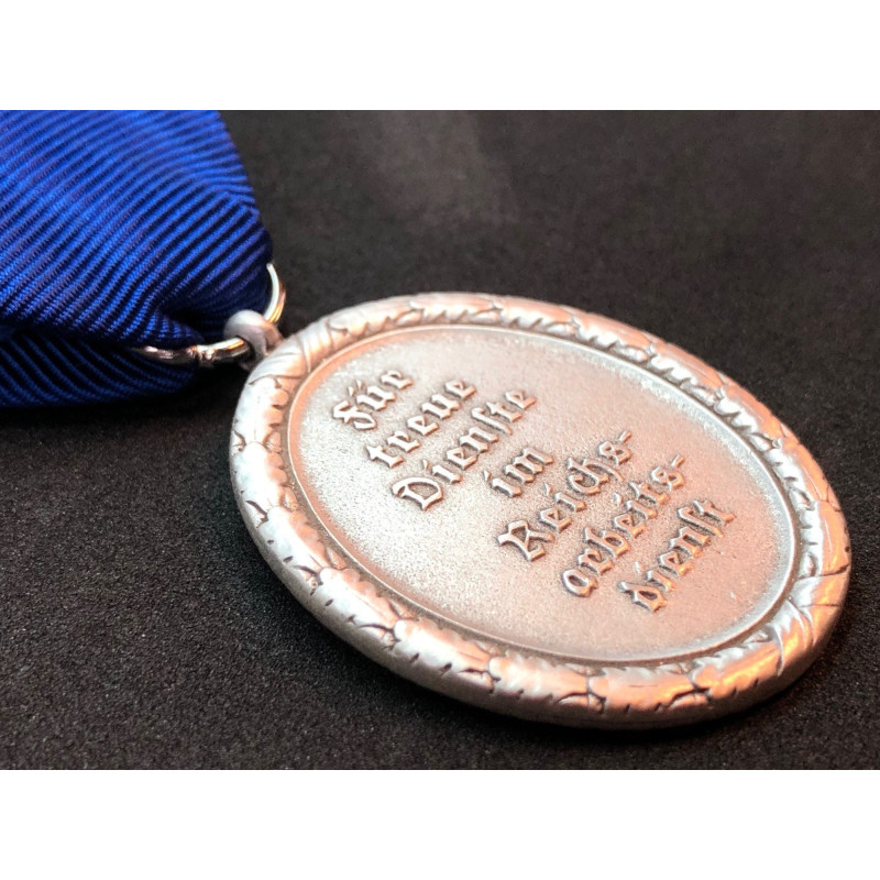 Medaglia di Lungo Servizio nel RAD 2a/3a Classe - 18/12 Anni (Argento)