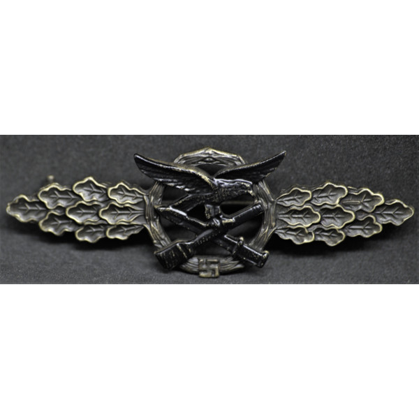 Distintivo Per Combattimenti Ravvicinati (Bronzo)