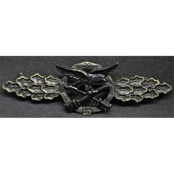 Distintivo Per Combattimenti Ravvicinati (Bronzo)