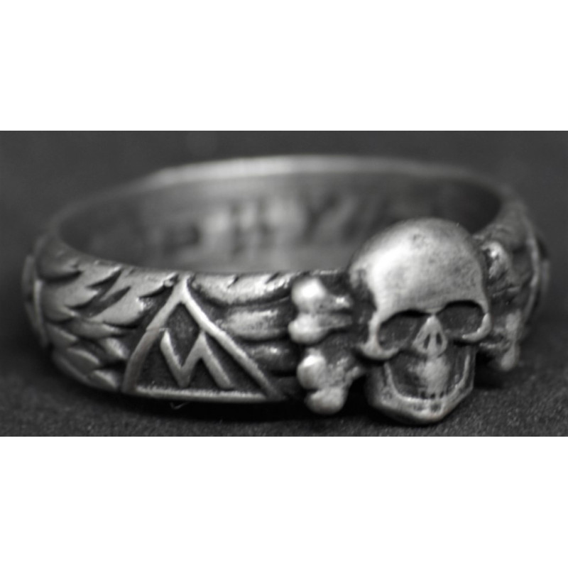 Ring - Totenkopf