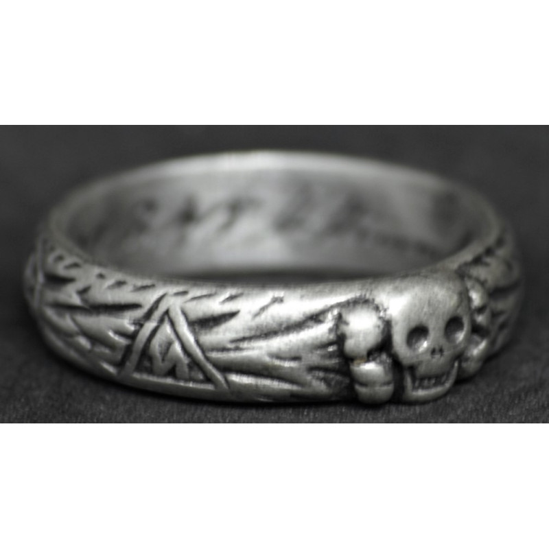 Anello - Totenkopf