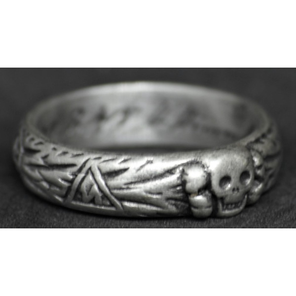 Anello - Totenkopf