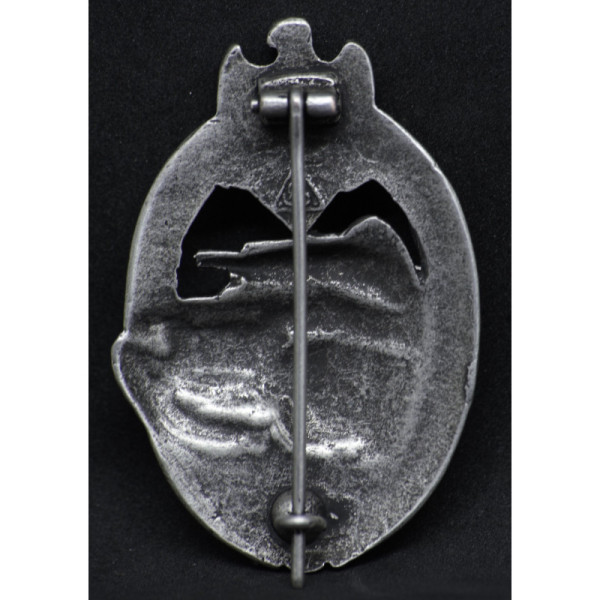Panzer Badge in Silver (Producer Assmann)