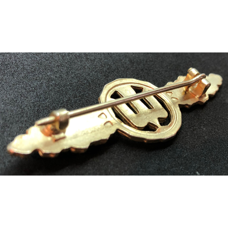 Bomber Clasp (Gold)