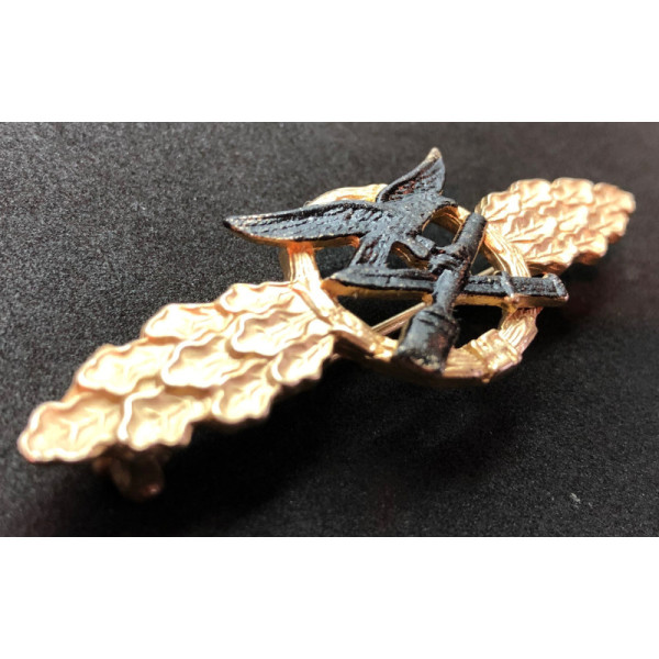 Distintivo Per Combattimenti Ravvicinati (Oro)