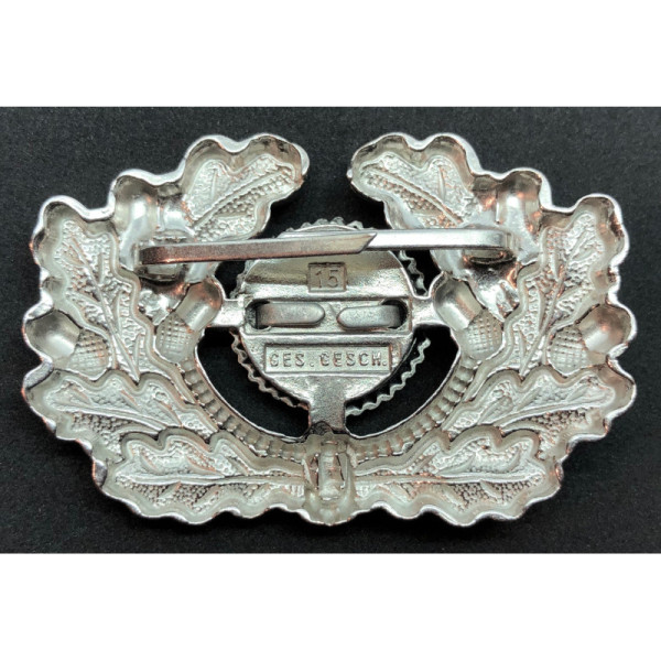 Eichenlaubkranz Mit Korkade For Schirmmütze (assembled in 2 pieces)
