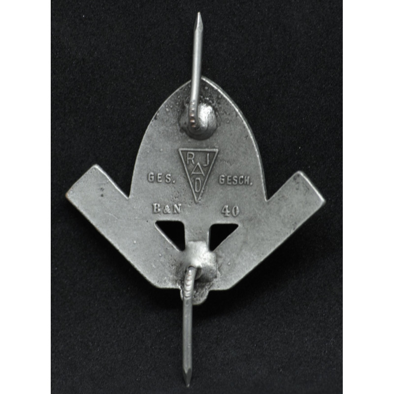 Reichsarbeitsdienst (RAD) Cap Badge