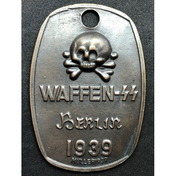 Piastrina Di Riconoscimento Delle SS "Berlin 1939"