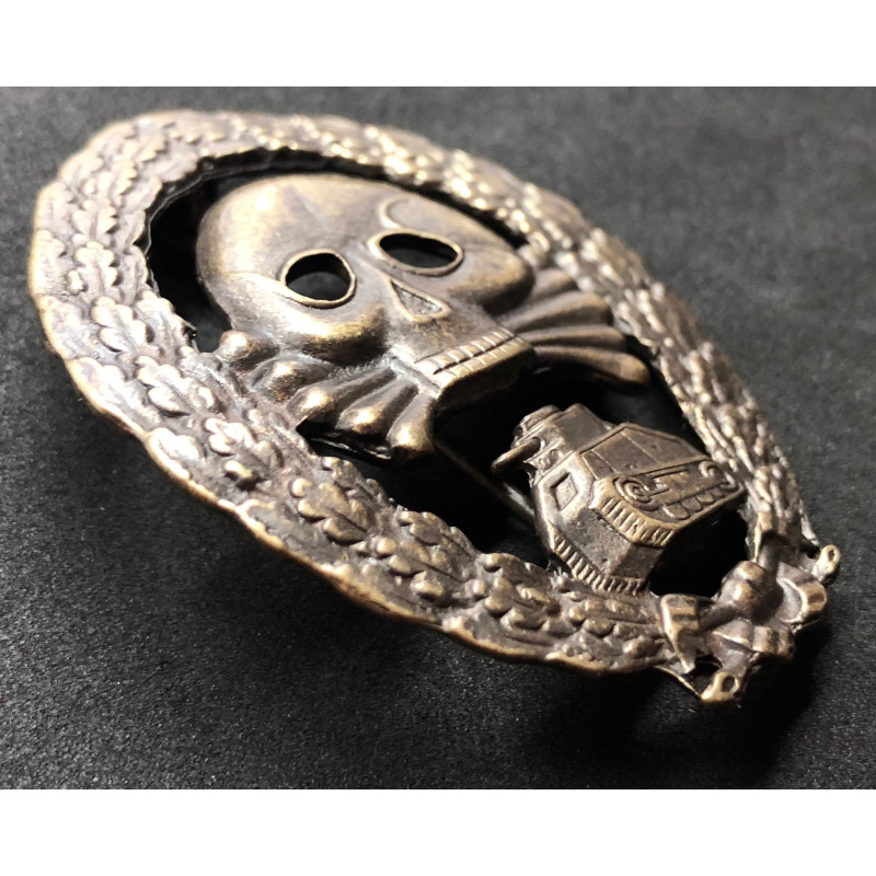 Panzertruppenabzeichen Der Legion Condor (Bronze)