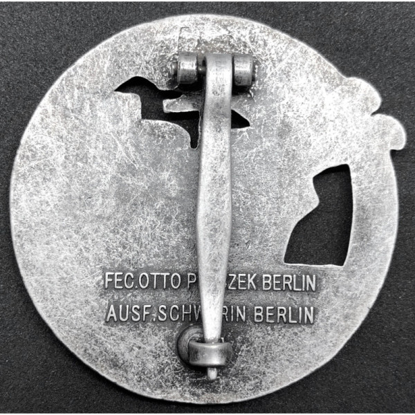 Blockade Runner Badge