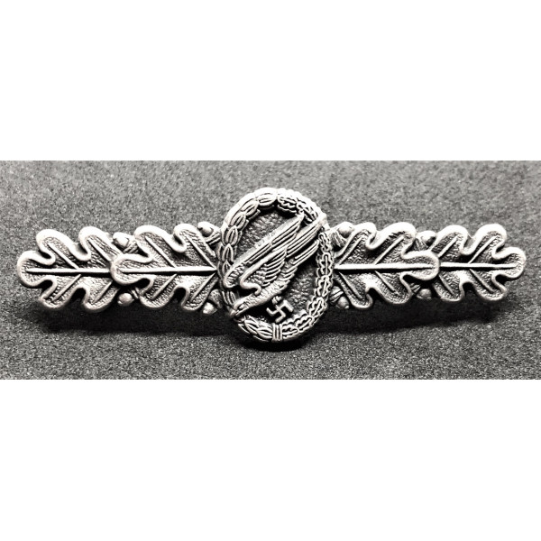 Distintivo per Combattimenti Ravvicinati per Paracadutisti della Luftwaffe (Argento)