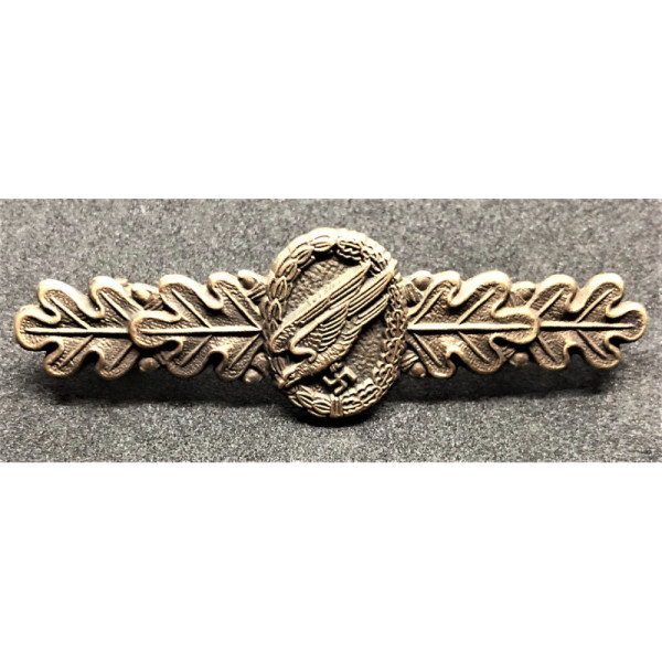 Distintivo per Combattimenti Ravvicinati per Paracadutisti della Luftwaffe (Bronzo)