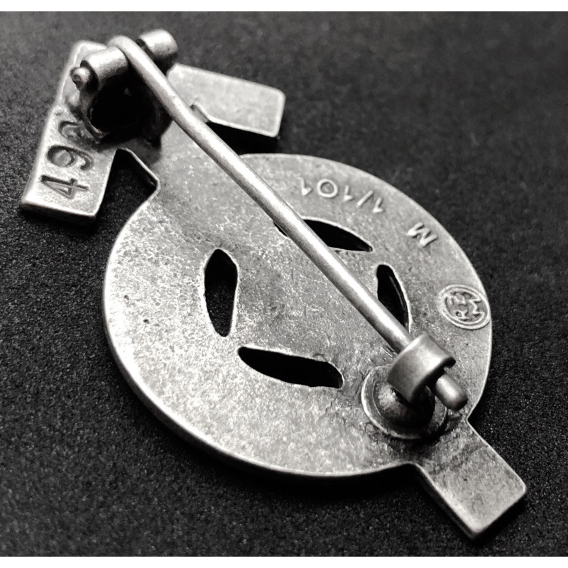 HitlerJugend Badge