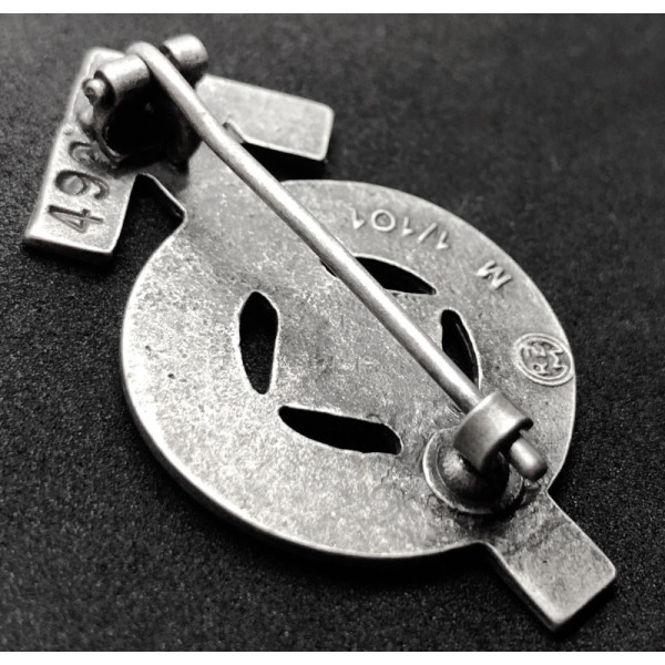 HitlerJugend Badge