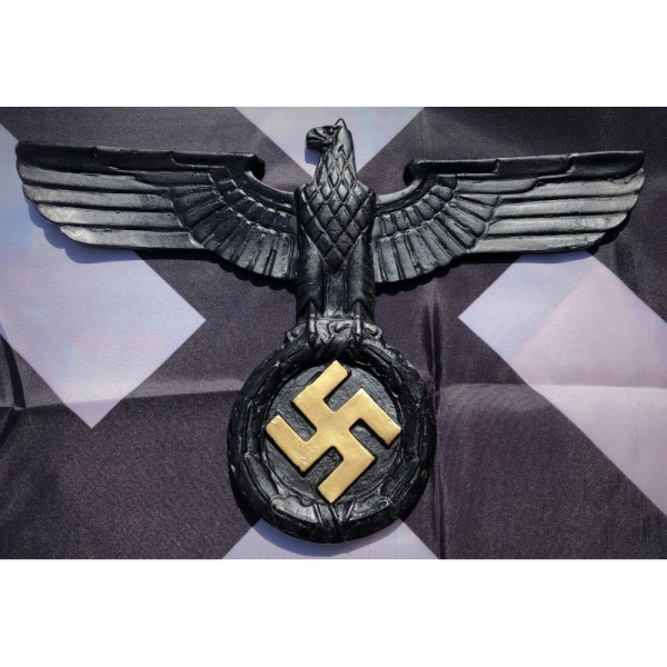 Wand Adler